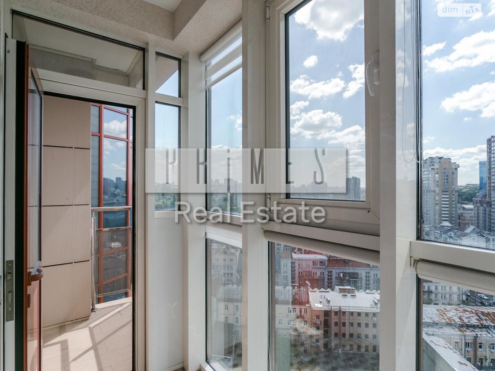 Продажа пятикомнатной квартиры в Киеве, на бул. Тараса Шевченко 27Б, район Шевченковский фото 1