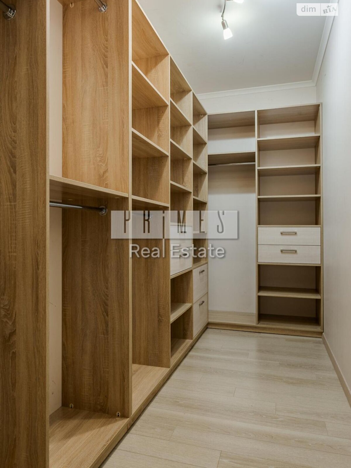 Продажа пятикомнатной квартиры в Киеве, на бул. Тараса Шевченко 27Б, район Шевченковский фото 1