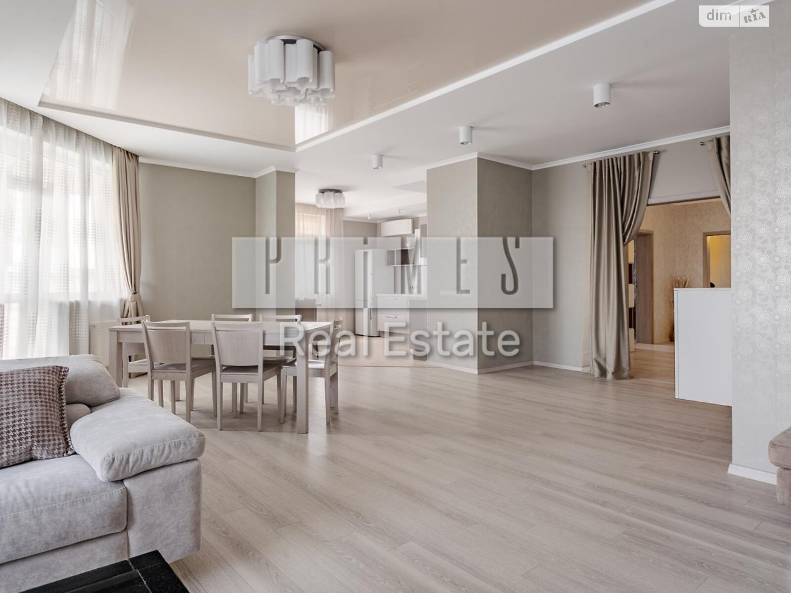 Продажа пятикомнатной квартиры в Киеве, на бул. Тараса Шевченко 27Б, район Шевченковский фото 1