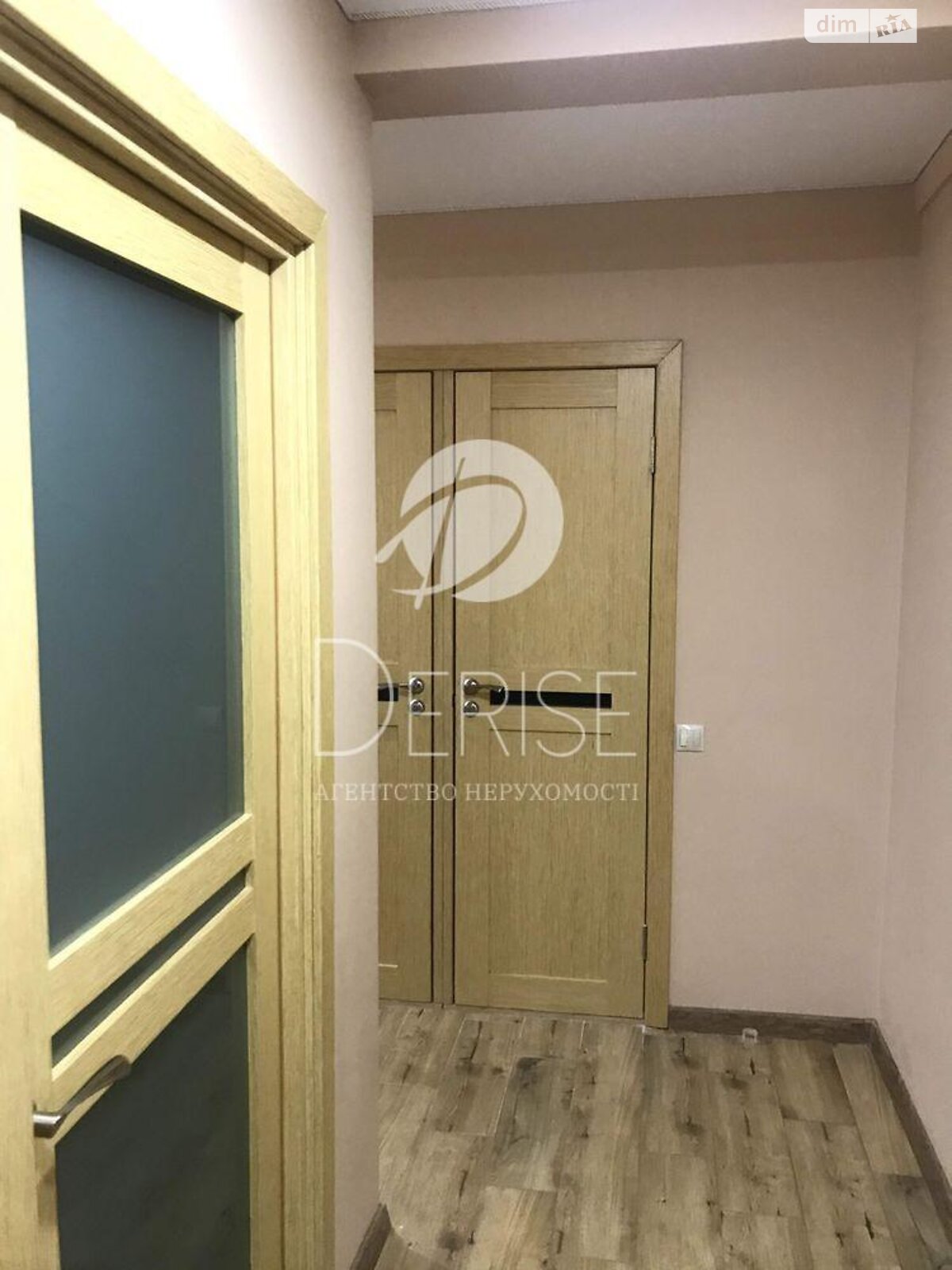Продаж двокімнатної квартири в Києві, на вул. Татарська 6, район Шевченківський фото 1 Продаж двокімнатної квартири в Києві, на вул. Татарська 6, район Шевченківський фото 1
