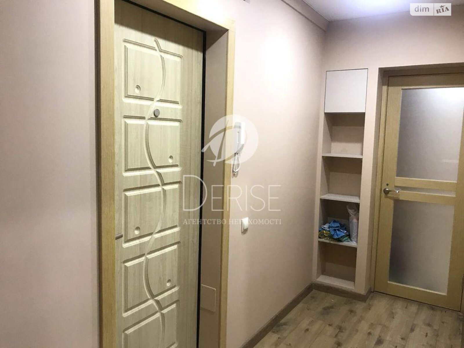 Продаж двокімнатної квартири в Києві, на вул. Татарська 6, район Шевченківський фото 1 Продаж двокімнатної квартири в Києві, на вул. Татарська 6, район Шевченківський фото 1