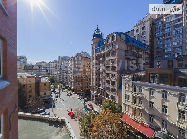 Продажа четырехкомнатной квартиры в Киеве, на ул. Тургеневская 52-58, район Шевченковский фото 1 Продажа четырехкомнатной квартиры в Киеве, на ул. Тургеневская 52-58, район Шевченковский фото 1