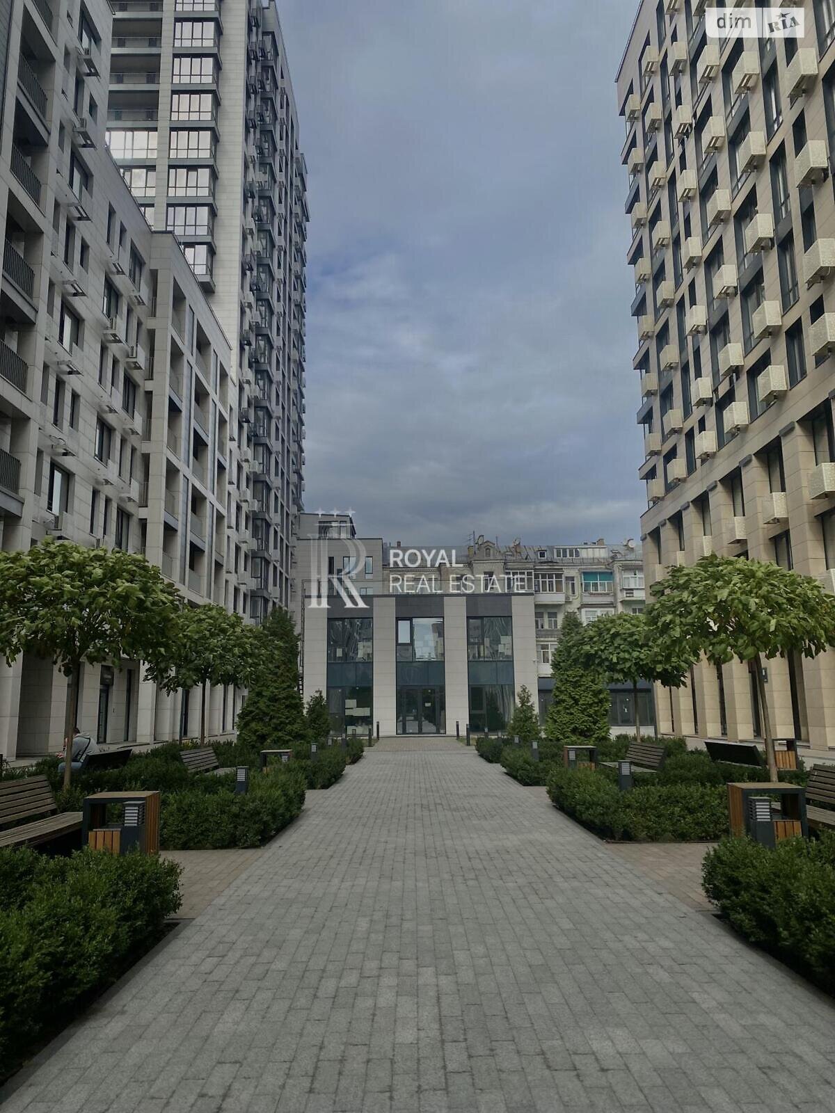 Продаж трикімнатної квартири в Києві, на вул. Бульварно-Кудрявська 17, район Шевченківський фото 1 Продаж трикімнатної квартири в Києві, на вул. Бульварно-Кудрявська 17, район Шевченківський фото 1