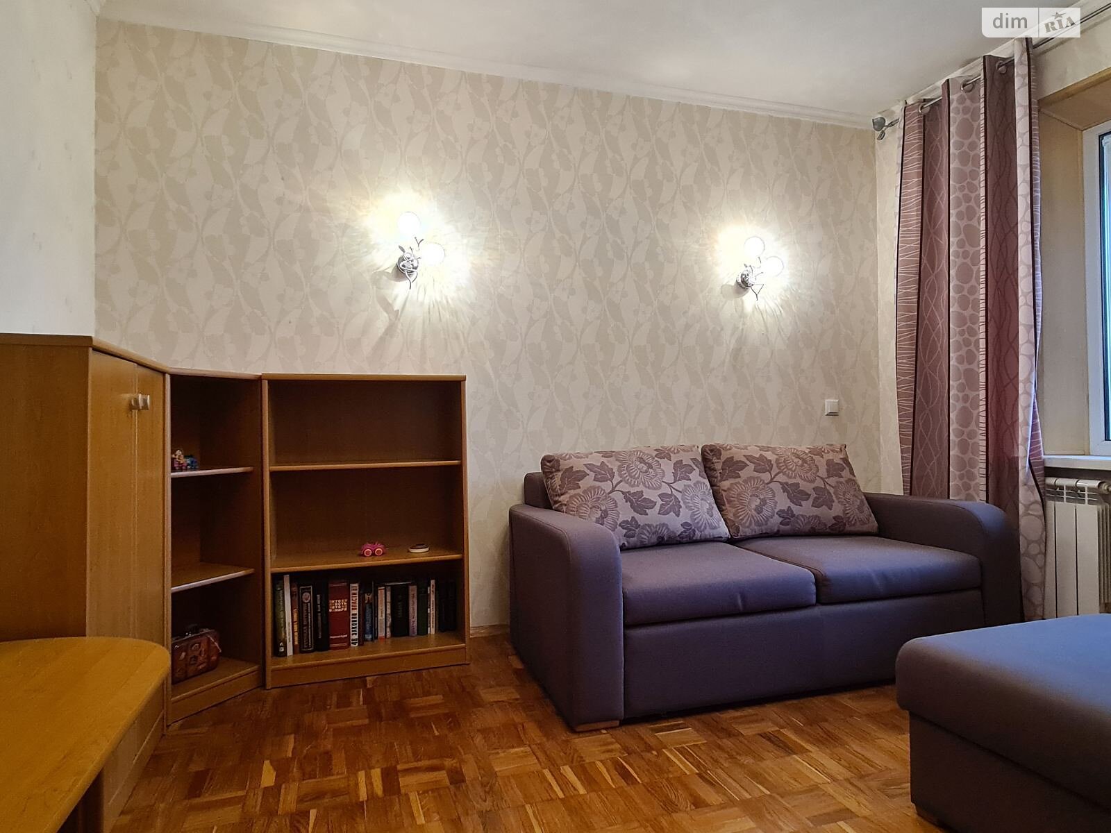 Продаж двокімнатної квартири в Києві, на вул. В'ячеслава Чорновола 10, район Шевченківський фото 1