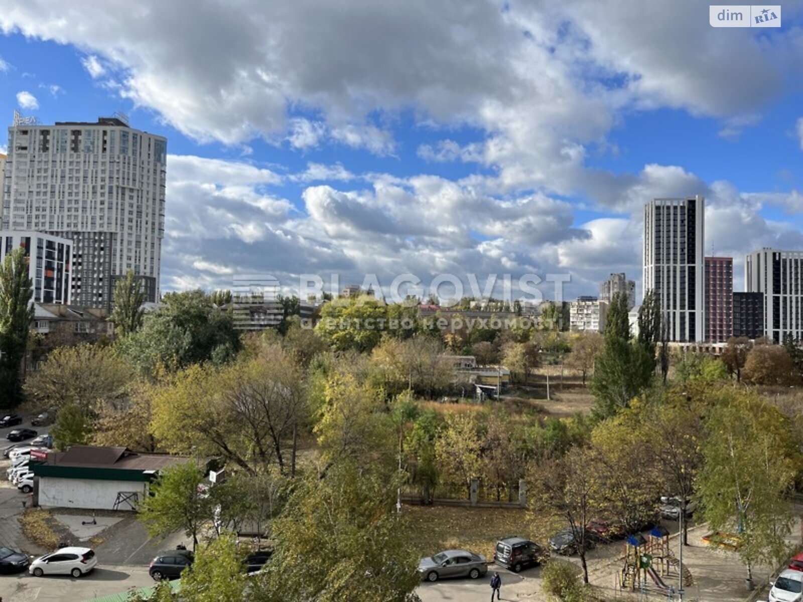 Продаж трикімнатної квартири в Києві, на вул. В'ячеслава Чорновола 20, район Шевченківський фото 1 Продаж трикімнатної квартири в Києві, на вул. В'ячеслава Чорновола 20, район Шевченківський фото 1