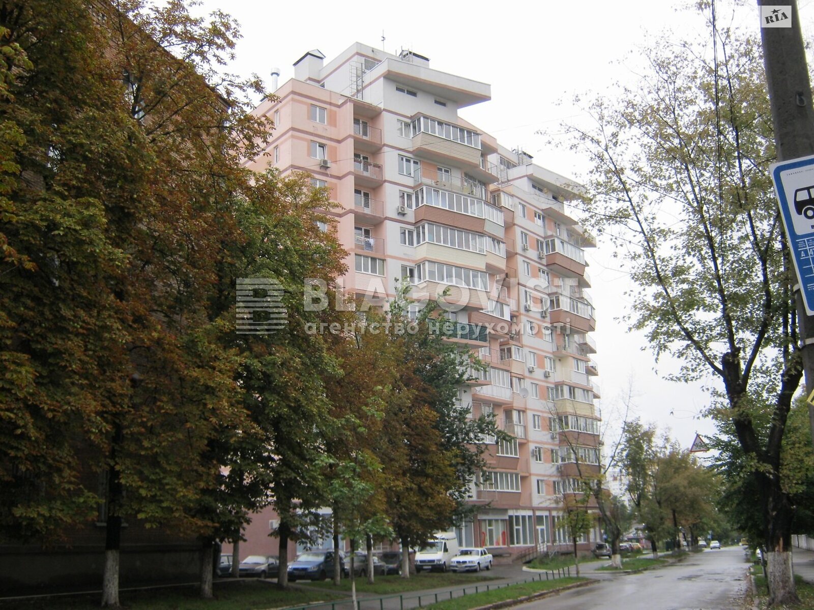 Продаж трикімнатної квартири в Києві, на вул. Януша Корчака 25, район Шевченківський фото 1 Продаж трикімнатної квартири в Києві, на вул. Януша Корчака 25, район Шевченківський фото 1