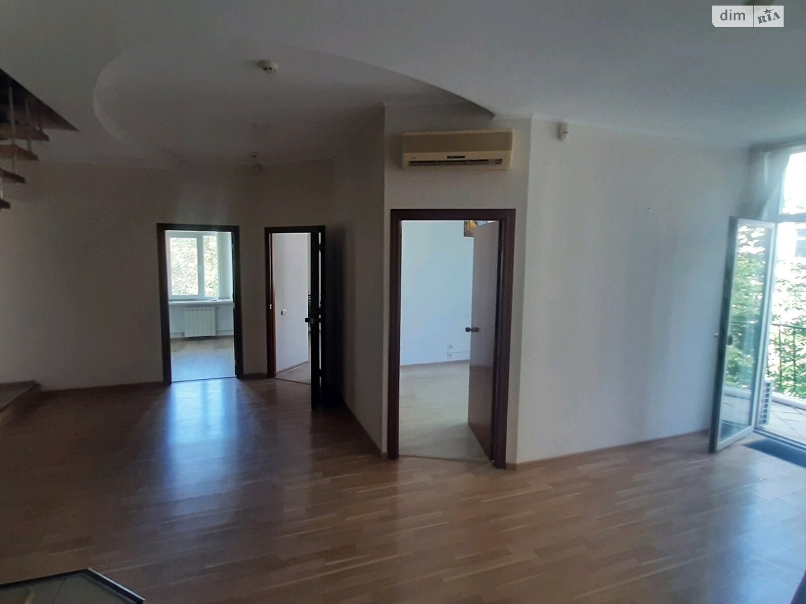 Продаж одинадцятикімнатної квартири в Києві, на вул. Ярославів Вал 21Г, район Шевченківський фото 1