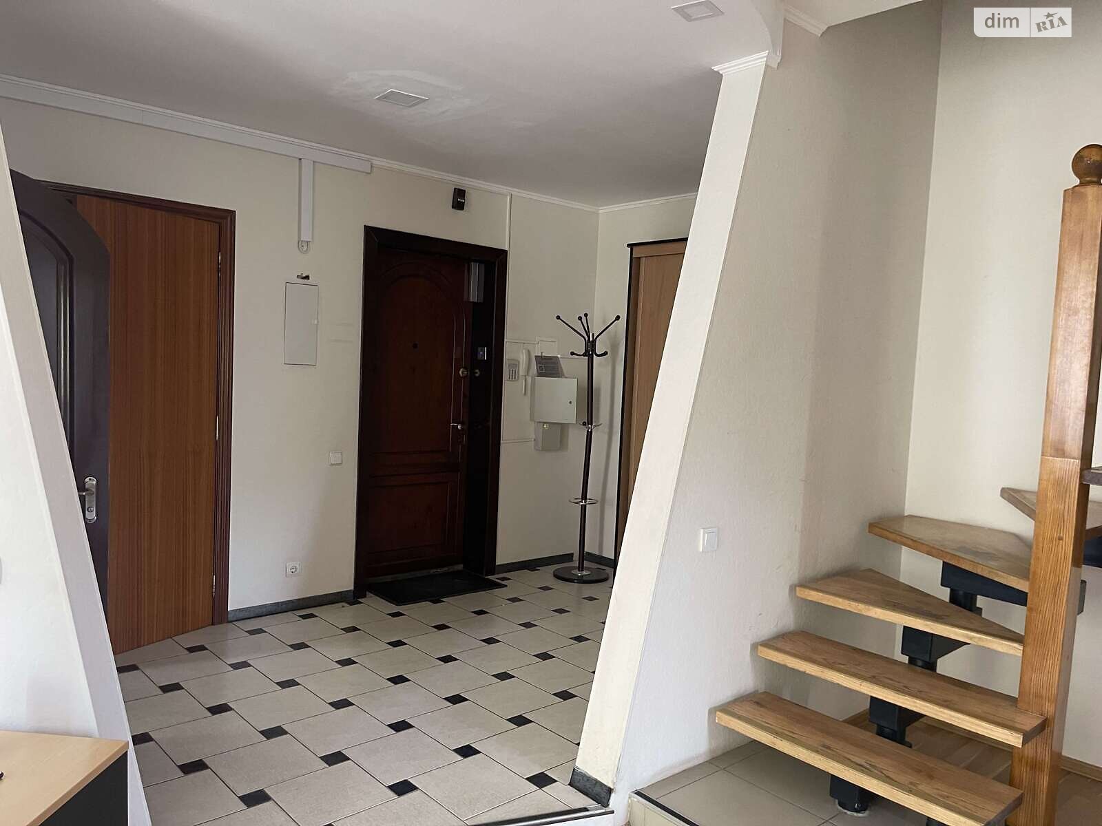 Продаж одинадцятикімнатної квартири в Києві, на вул. Ярославів Вал 21Г, район Шевченківський фото 1