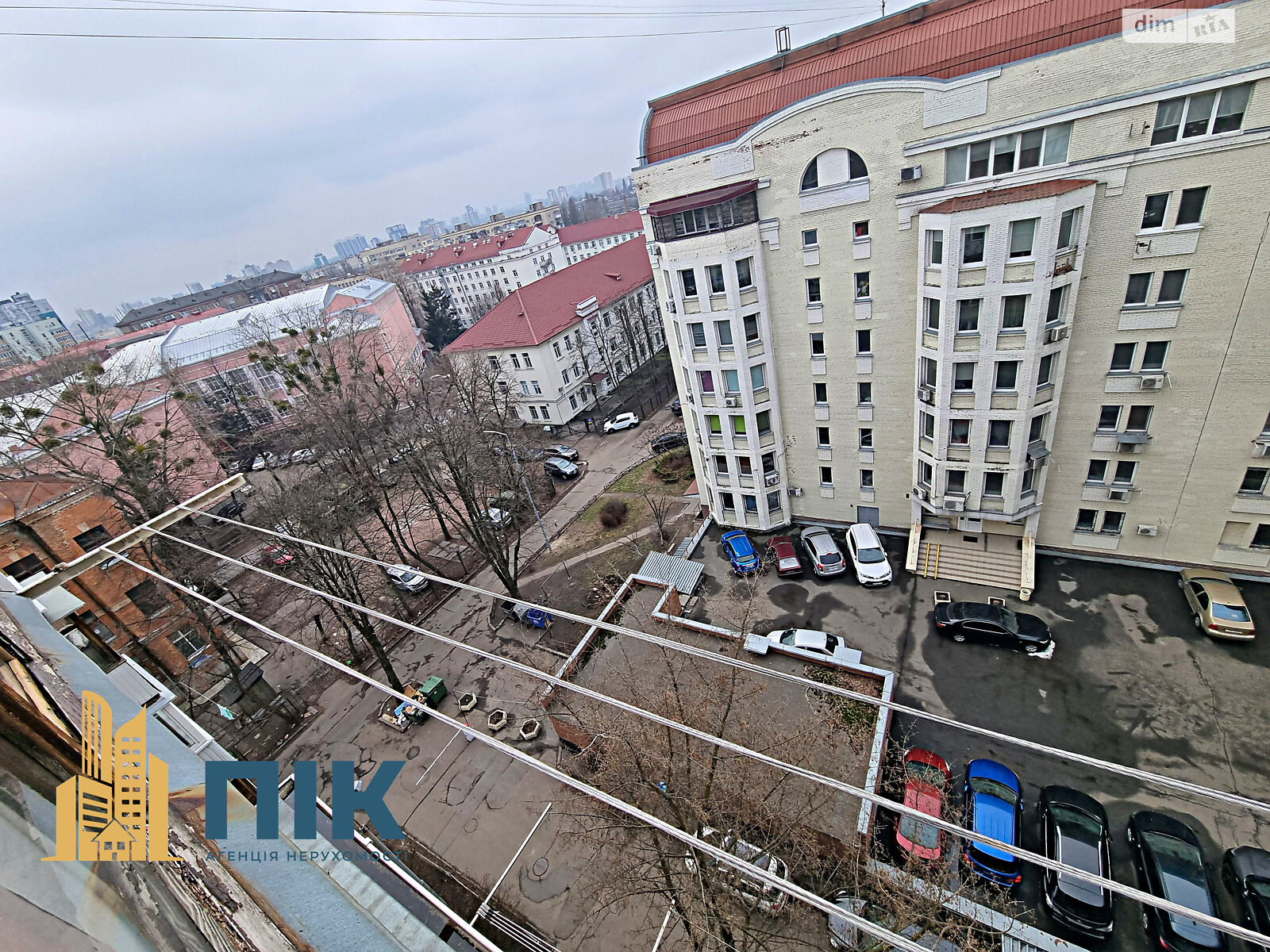 Продажа трехкомнатной квартиры в Киеве, на ул. Юрия Ильенко 83, район Шевченковский фото 1 Продажа трехкомнатной квартиры в Киеве, на ул. Юрия Ильенко 83, район Шевченковский фото 1