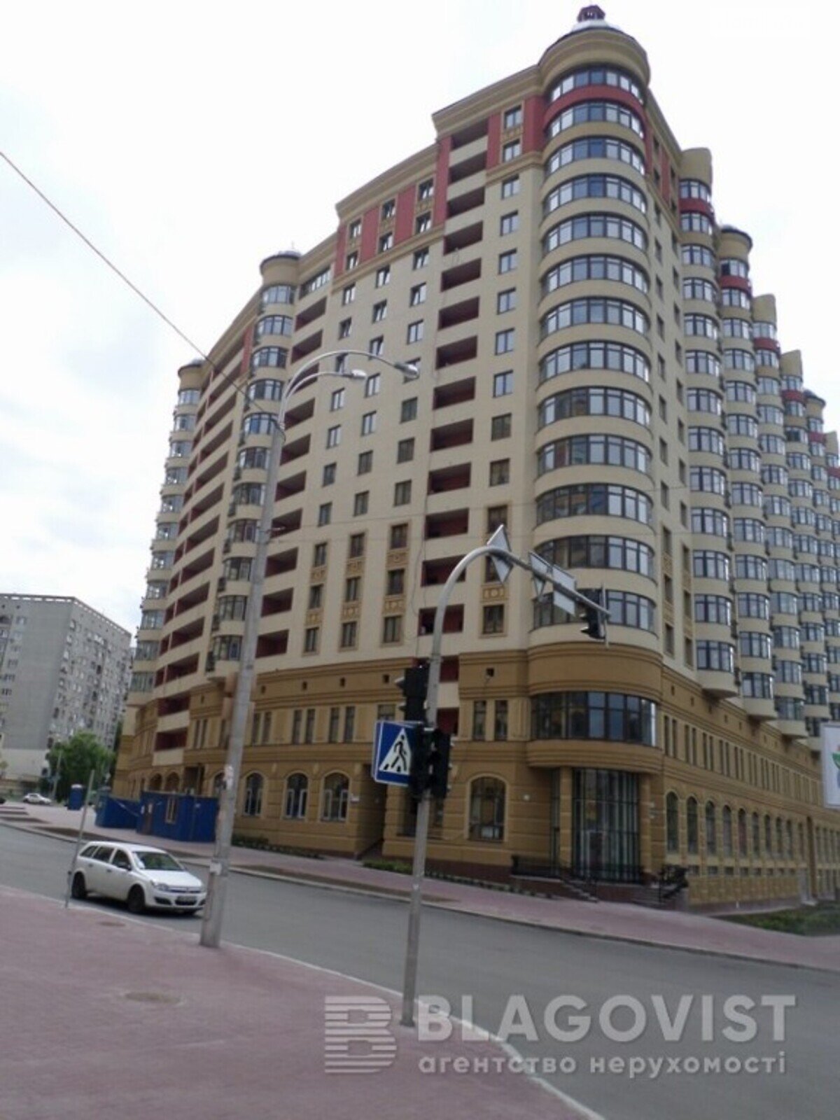 Продажа трехкомнатной квартиры в Киеве, на ул. Златоустовская 55, район Шевченковский фото 1