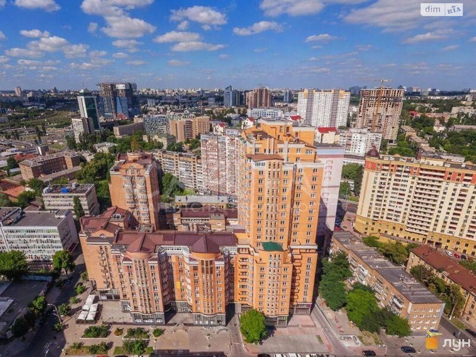 Продажа трехкомнатной квартиры в Киеве, на ул. Златоустовская 47-49, район Шевченковский фото 1