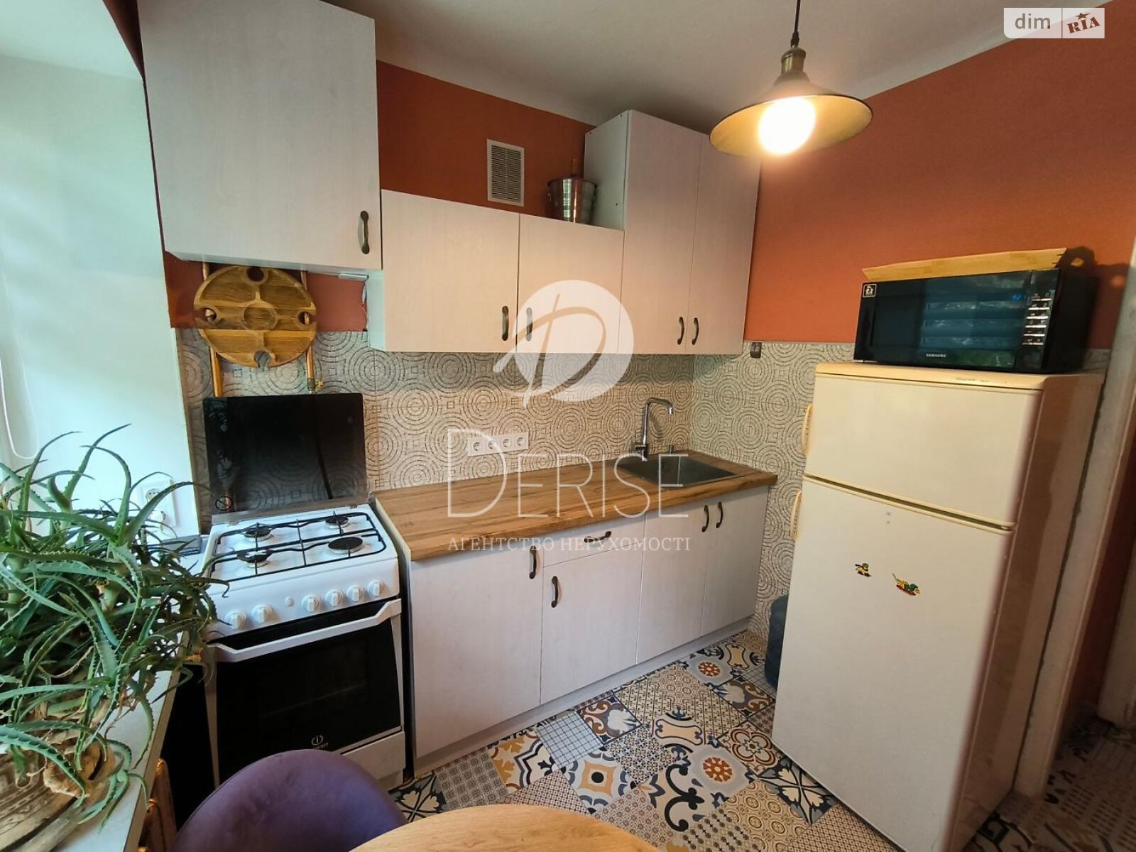 Продажа однокомнатной квартиры в Киеве, на ул. Златоустовская 51, район Шевченковский фото 1 Продажа однокомнатной квартиры в Киеве, на ул. Златоустовская 51, район Шевченковский фото 1