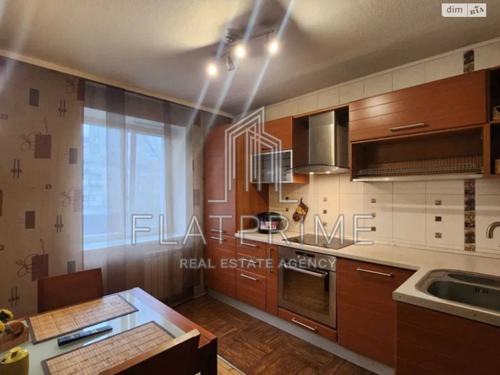 Продажа двухкомнатной квартиры в Киеве, на ул. Златоустовская 4, кв. 1, район Шевченковский фото 1