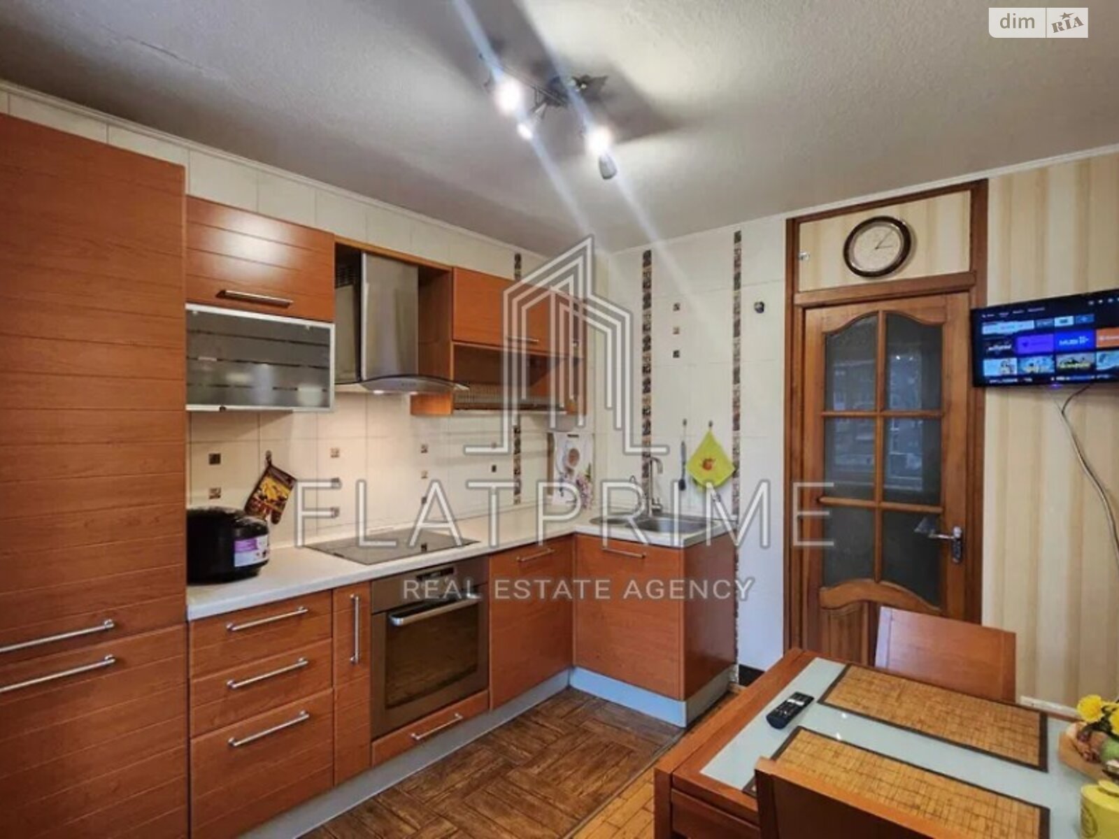 Продажа двухкомнатной квартиры в Киеве, на ул. Златоустовская 4, кв. 1, район Шевченковский фото 1