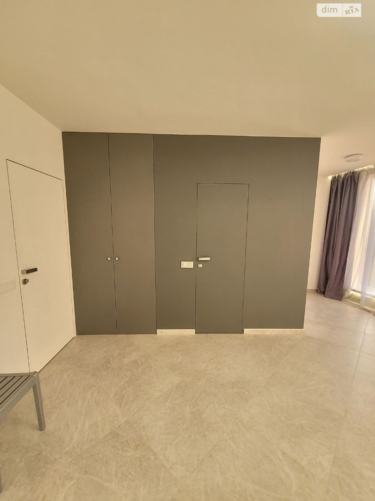 Продаж однокімнатної квартири в Києві, на пров. Дубовий 1, район Ширма фото 1