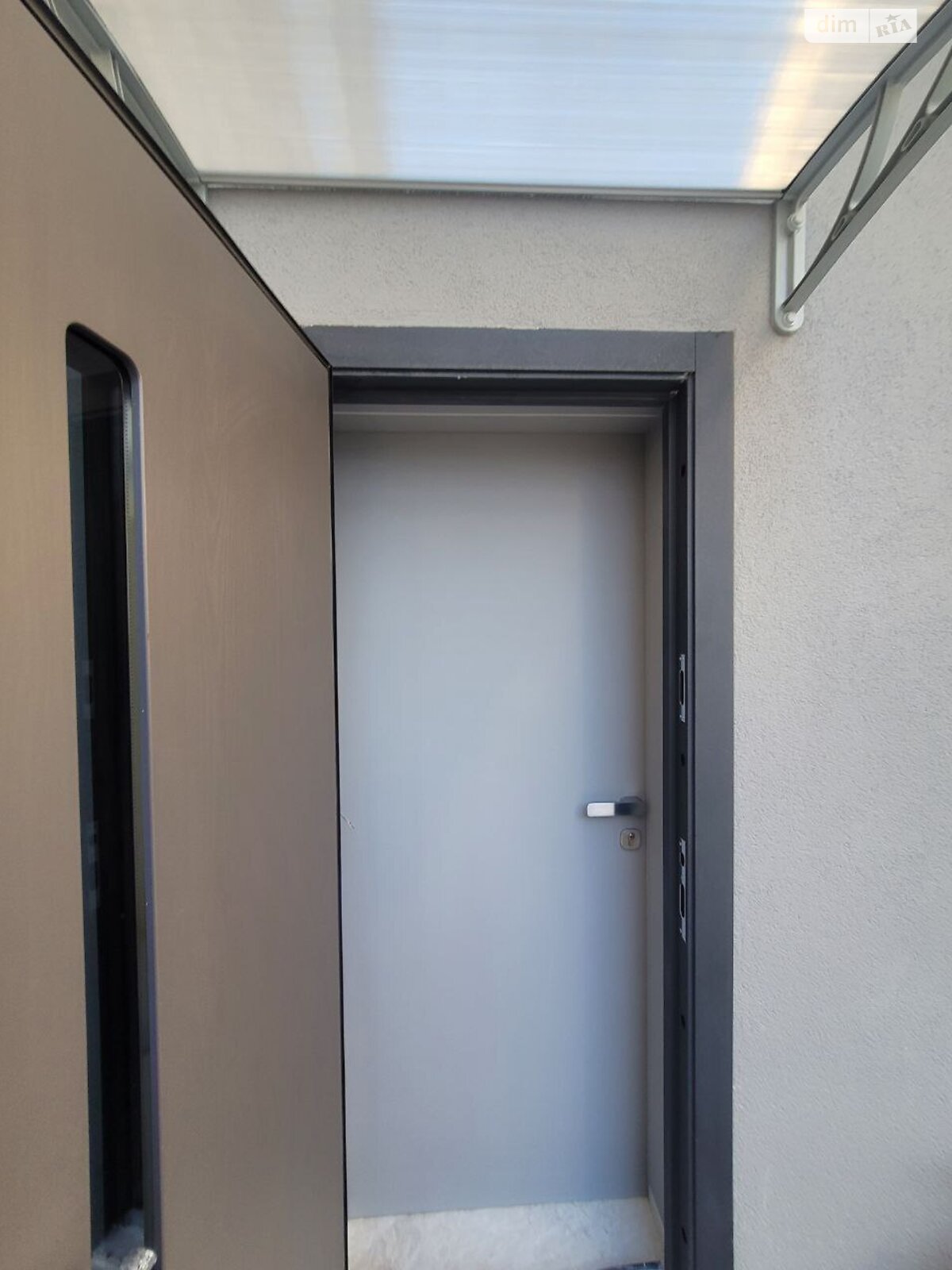 Продаж однокімнатної квартири в Києві, на пров. Дубовий 1, район Ширма фото 1