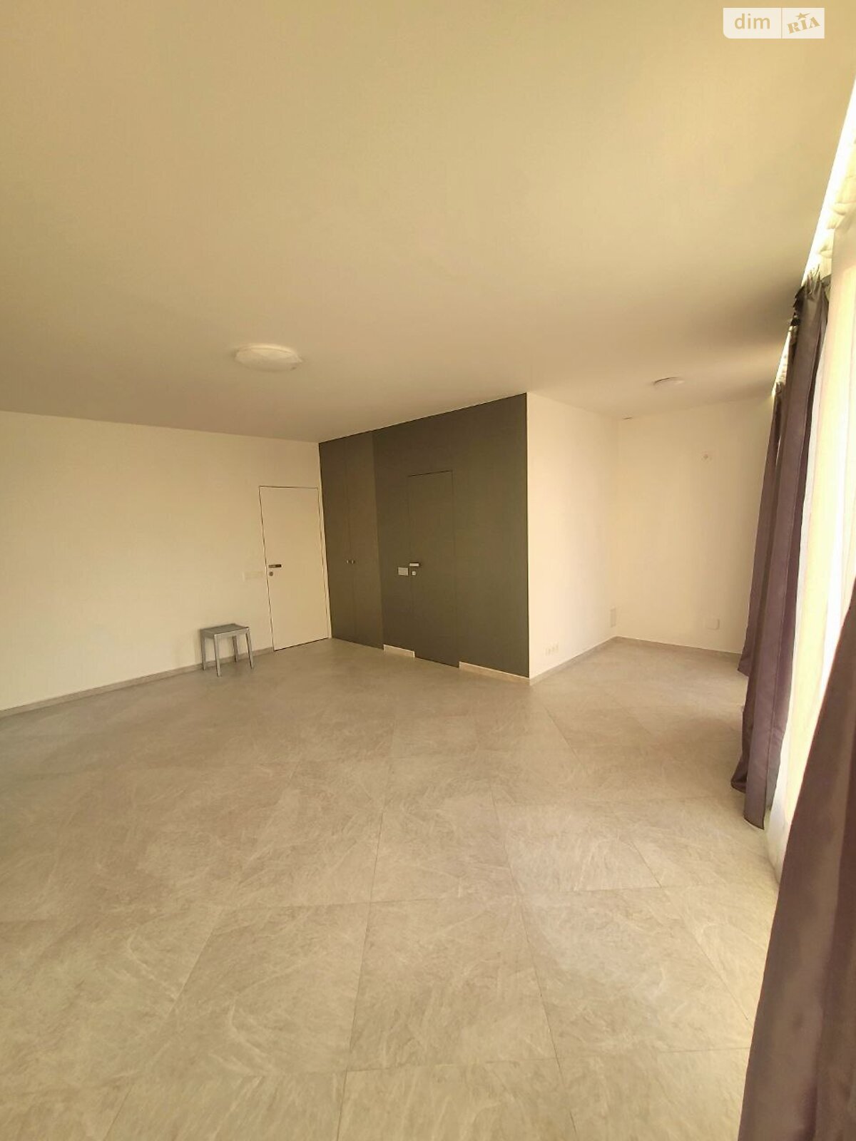 Продаж однокімнатної квартири в Києві, на пров. Дубовий 1, район Ширма фото 1