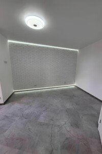 Продаж однокімнатної квартири в Києві, на вул. Катерини Грушевської 2А, район Ширма фото 2