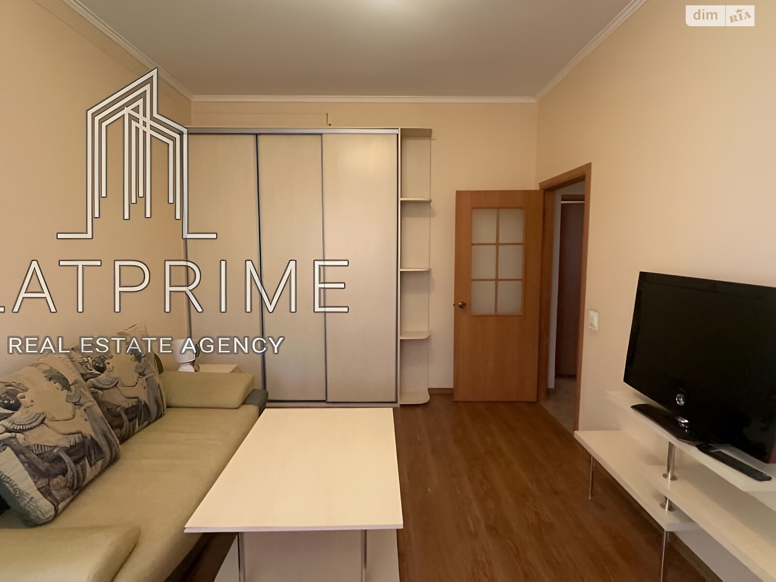 Продажа трехкомнатной квартиры в Киеве, на ул. Александра Довженко 2, район Шулявка фото 1 Продажа трехкомнатной квартиры в Киеве, на ул. Александра Довженко 2, район Шулявка фото 1