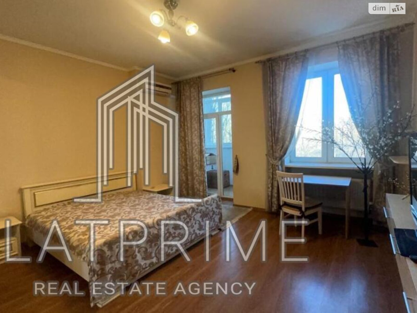 Продажа трехкомнатной квартиры в Киеве, на ул. Александра Довженко 2, район Шулявка фото 1 Продажа трехкомнатной квартиры в Киеве, на ул. Александра Довженко 2, район Шулявка фото 1