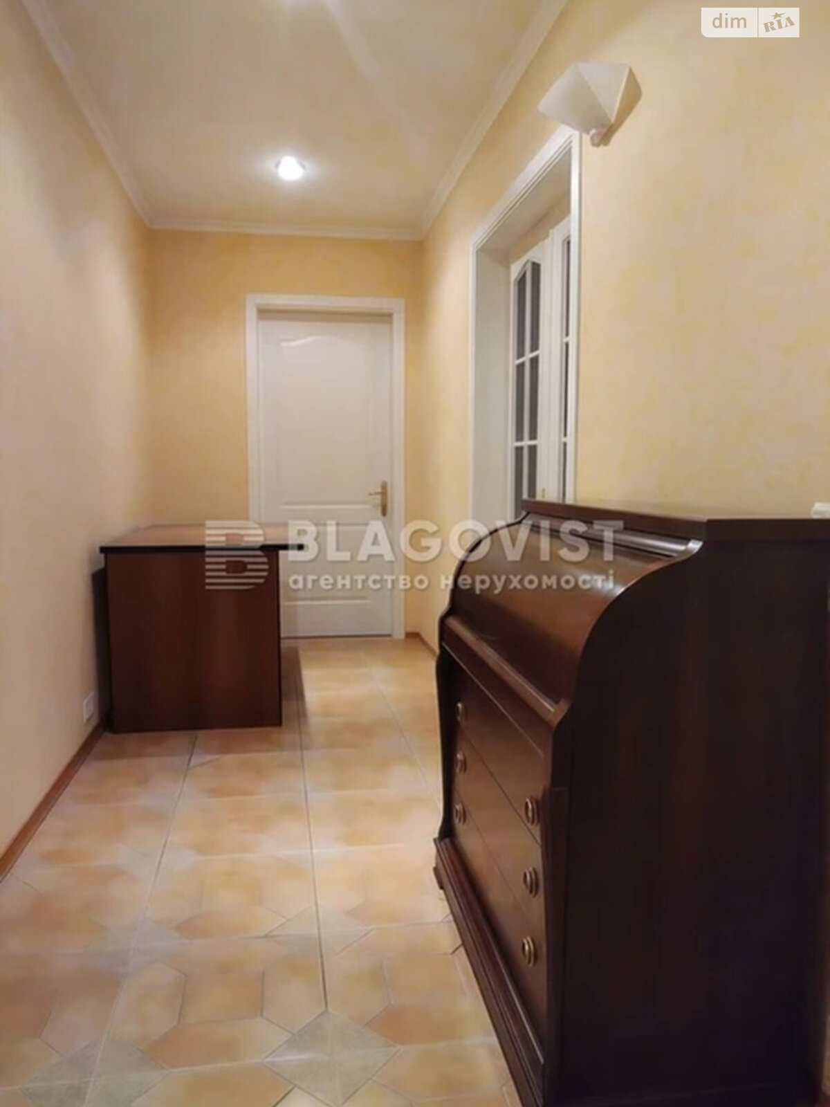 Продажа трехкомнатной квартиры в Киеве, на ул. Александра Довженко 16Б, район Шулявка фото 1