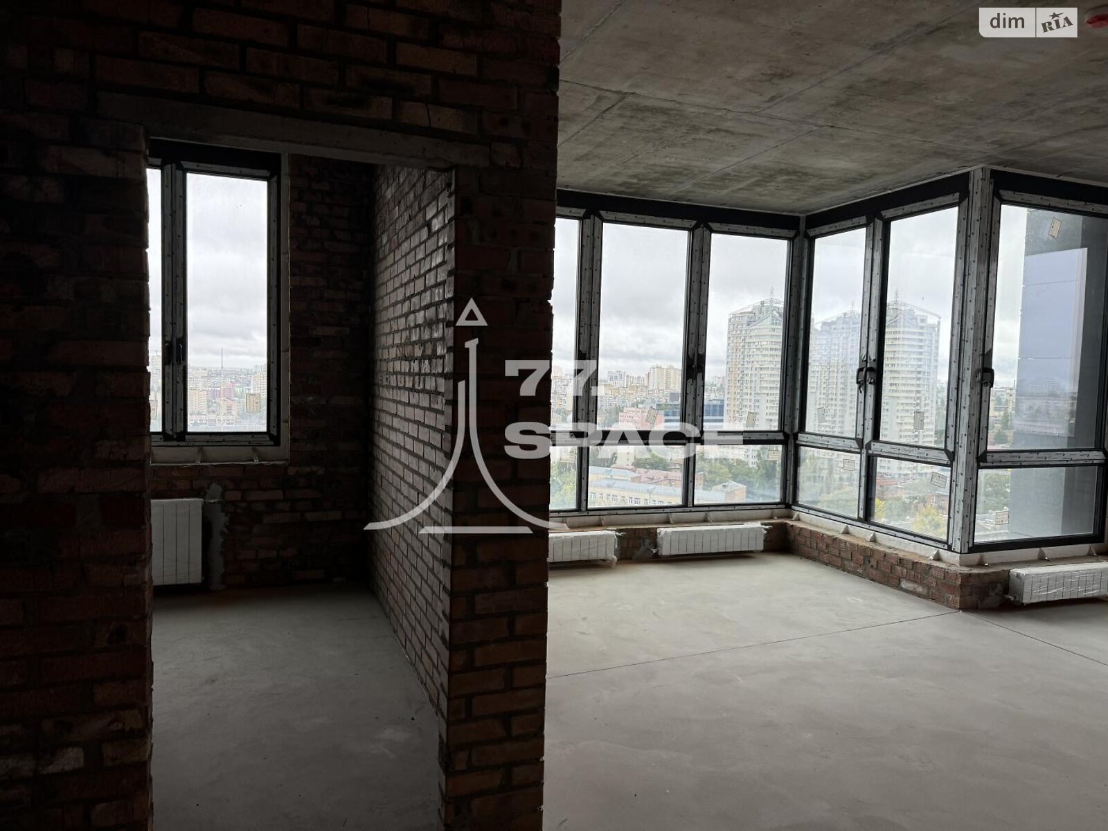 Продажа трехкомнатной квартиры в Киеве, на просп. Берестейский 42А, район Шевченковский фото 1 Продажа трехкомнатной квартиры в Киеве, на просп. Берестейский 42А, район Шевченковский фото 1