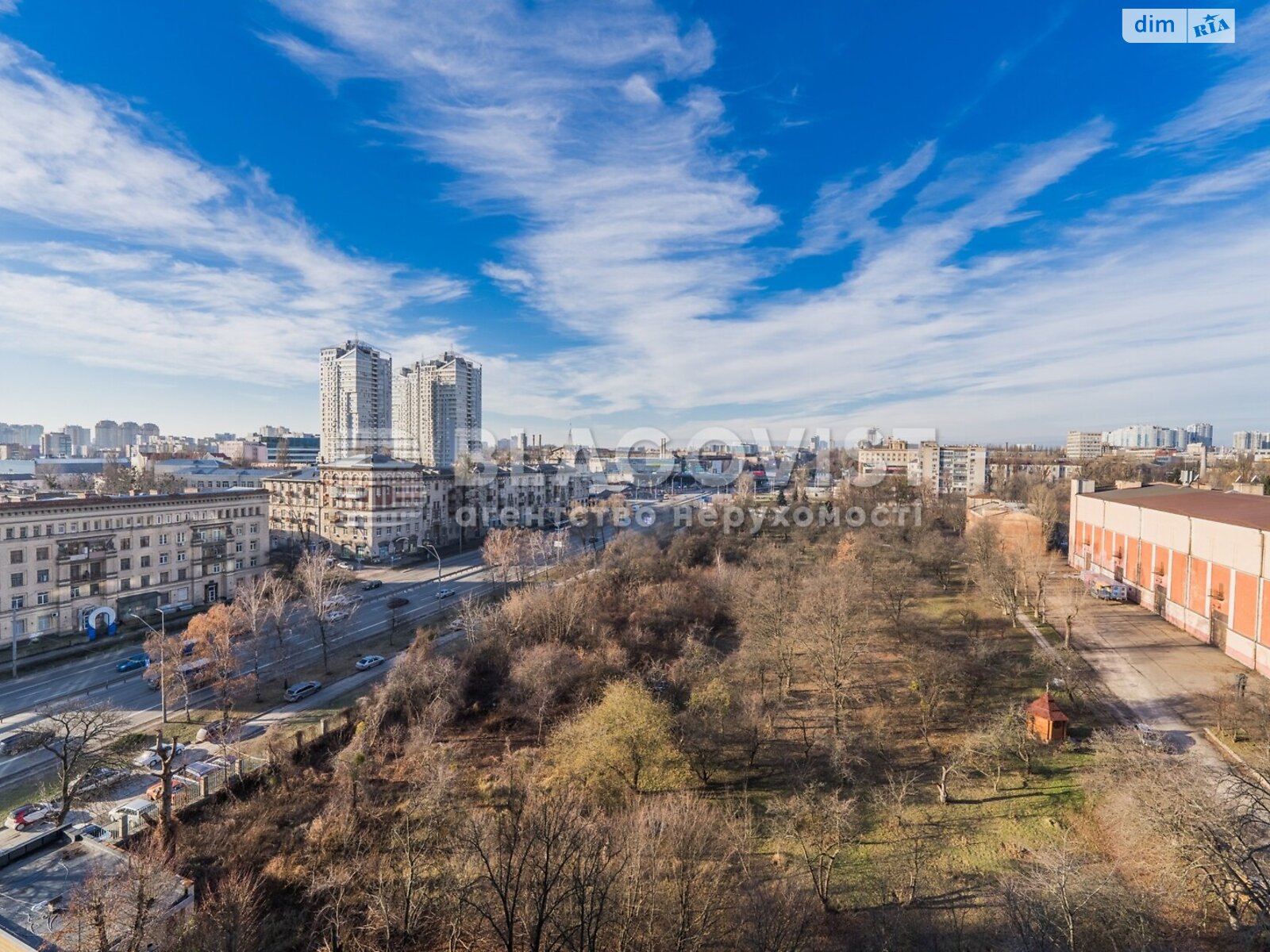 Продаж двокімнатної квартири в Києві, на просп. Берестейський 42А, район Шулявка фото 1