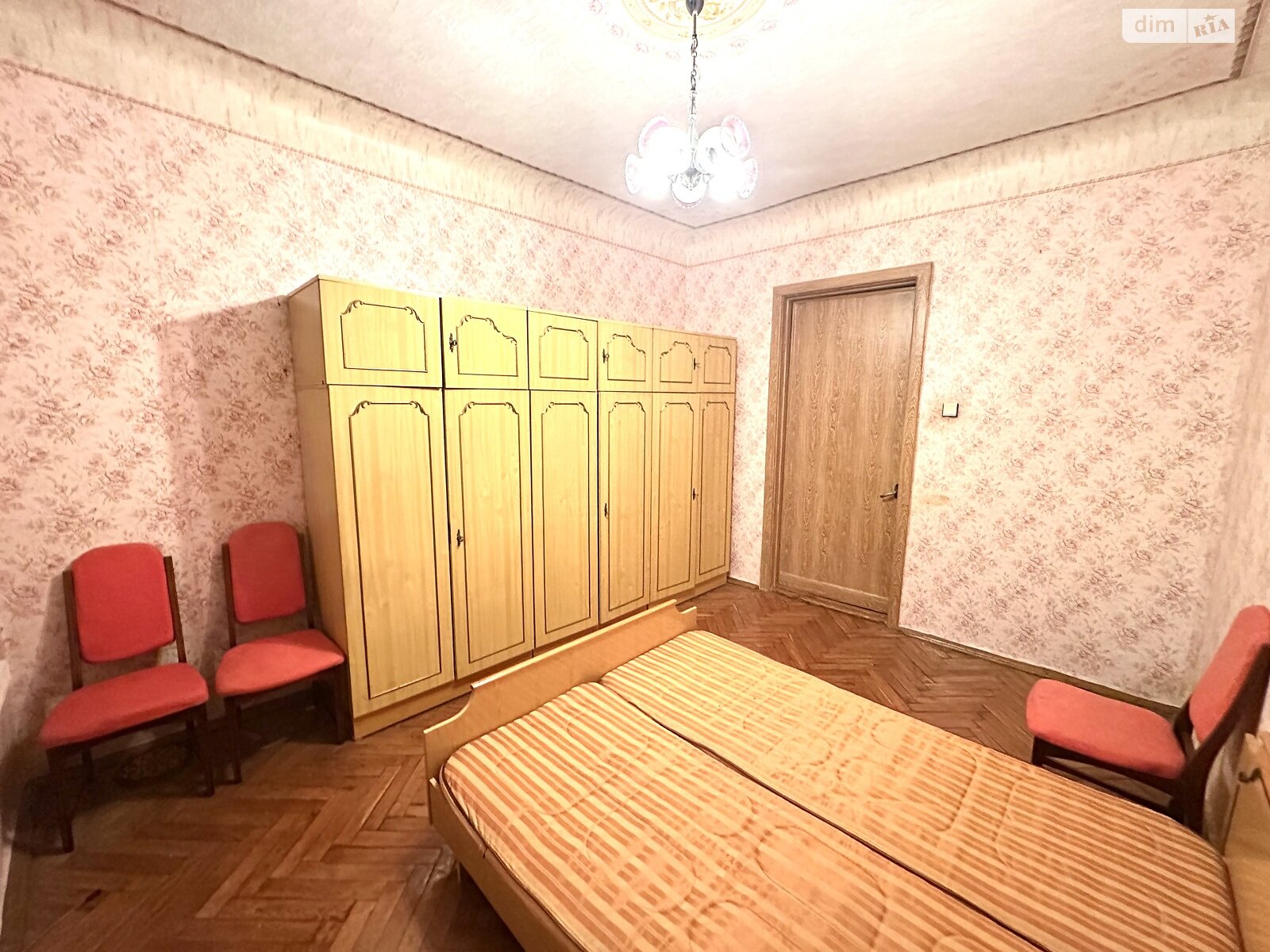 Продаж двокімнатної квартири в Києві, на просп. Берестейський 60, район Шулявка фото 1 Продаж двокімнатної квартири в Києві, на просп. Берестейський 60, район Шулявка фото 1