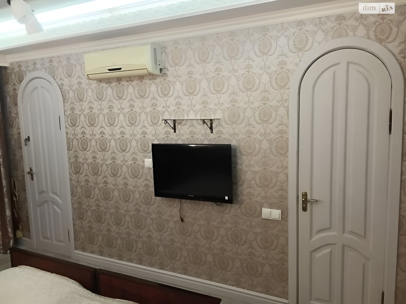 Продаж двокімнатної квартири в Києві, на просп. Берестейський 9, район Шулявка фото 1 Продаж двокімнатної квартири в Києві, на просп. Берестейський 9, район Шулявка фото 1