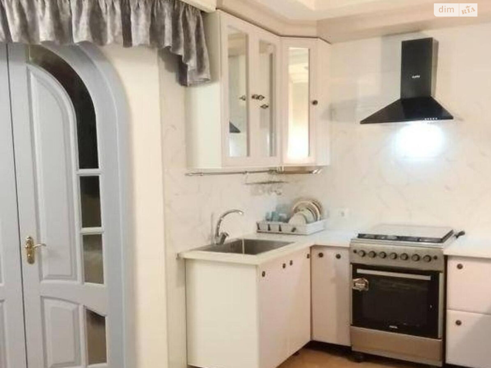 Продаж двокімнатної квартири в Києві, на просп. Берестейський 9, район Шулявка фото 1 Продаж двокімнатної квартири в Києві, на просп. Берестейський 9, район Шулявка фото 1