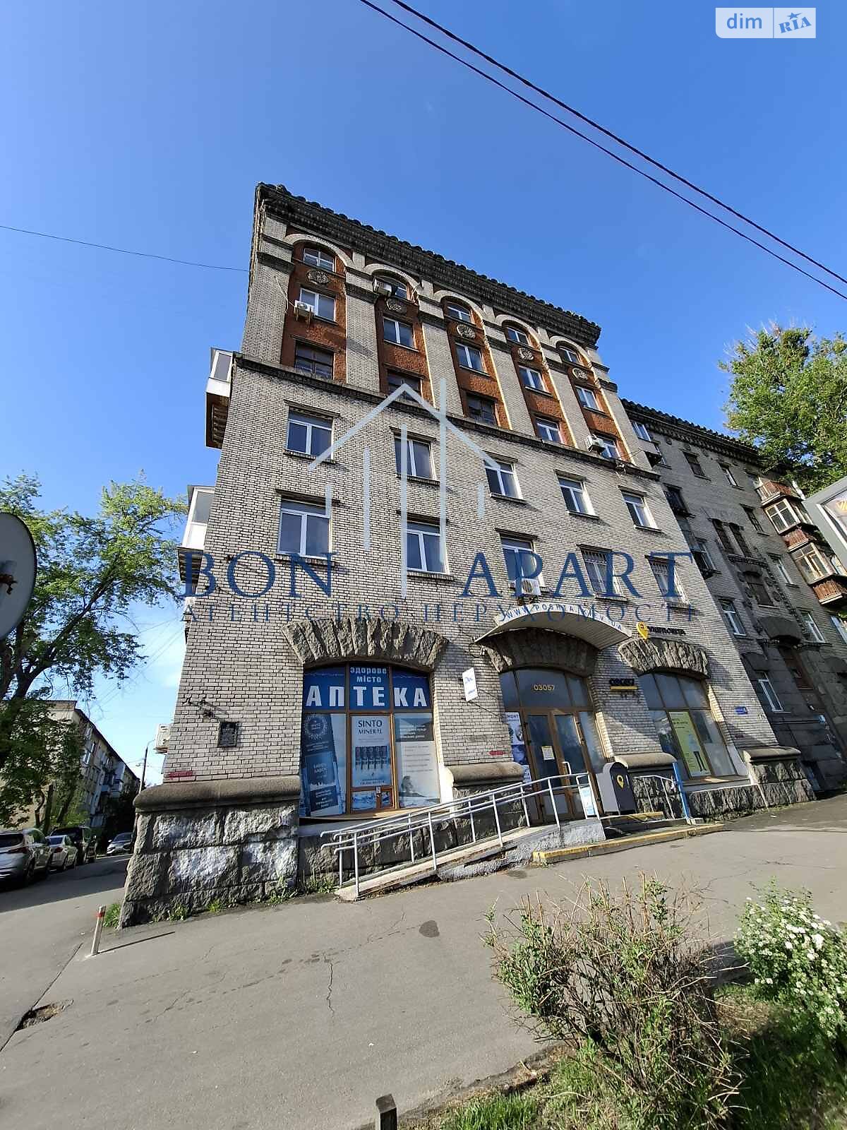 Продаж двокімнатної квартири в Києві, на просп. Берестейський 45, район Шулявка фото 1 Продаж двокімнатної квартири в Києві, на просп. Берестейський 45, район Шулявка фото 1