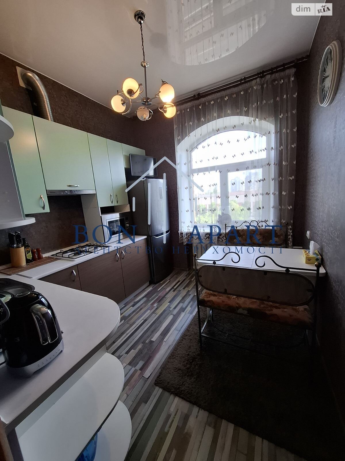 Продаж двокімнатної квартири в Києві, на просп. Берестейський 45, район Шулявка фото 1 Продаж двокімнатної квартири в Києві, на просп. Берестейський 45, район Шулявка фото 1