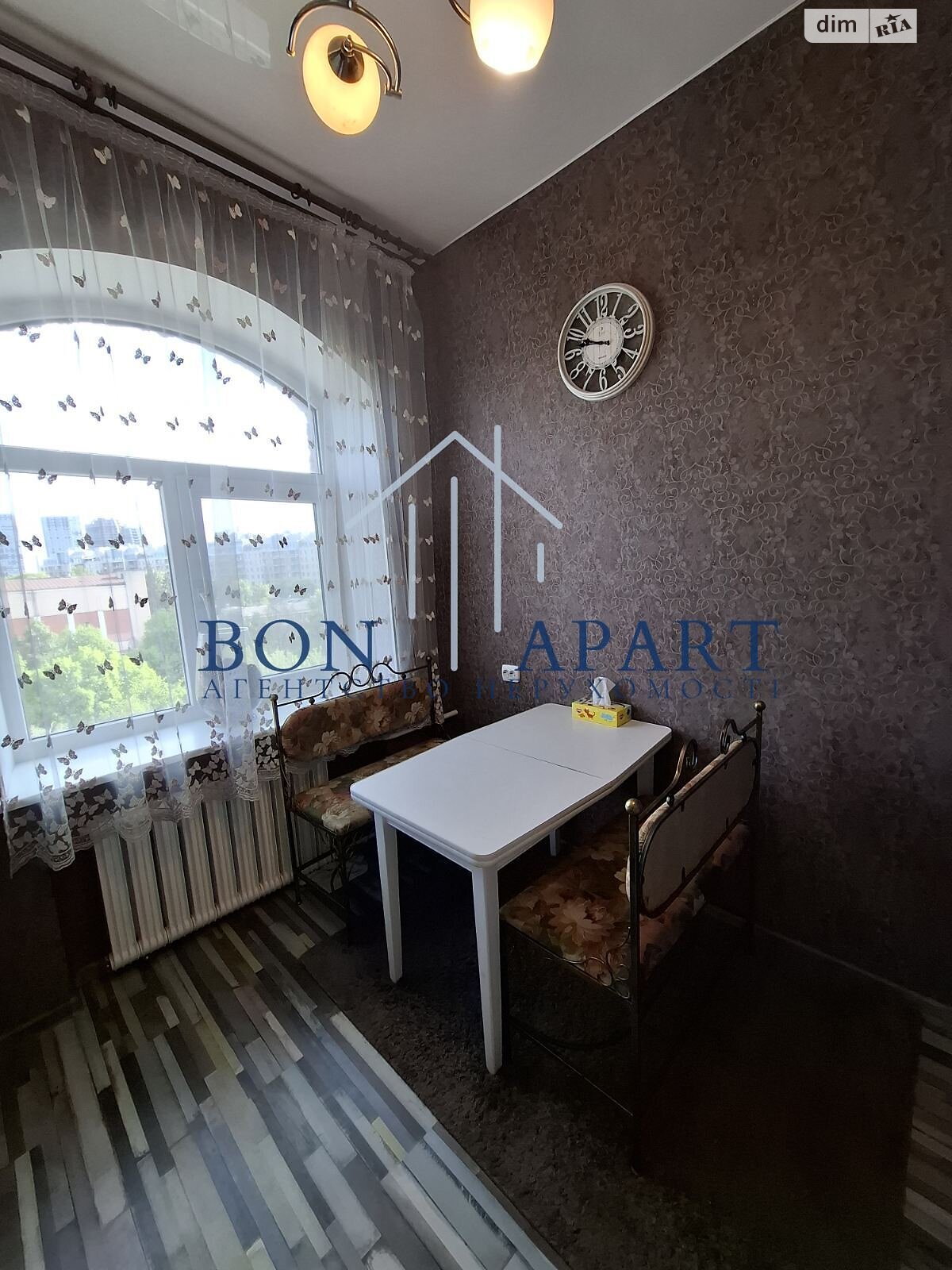 Продаж двокімнатної квартири в Києві, на просп. Берестейський 45, район Шулявка фото 1 Продаж двокімнатної квартири в Києві, на просп. Берестейський 45, район Шулявка фото 1