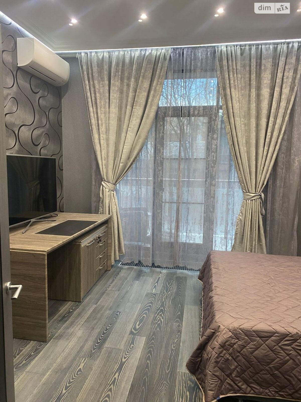 Продаж однокімнатної квартири в Києві, на просп. Берестейський 42, район Шулявка фото 1 Продаж однокімнатної квартири в Києві, на просп. Берестейський 42, район Шулявка фото 1