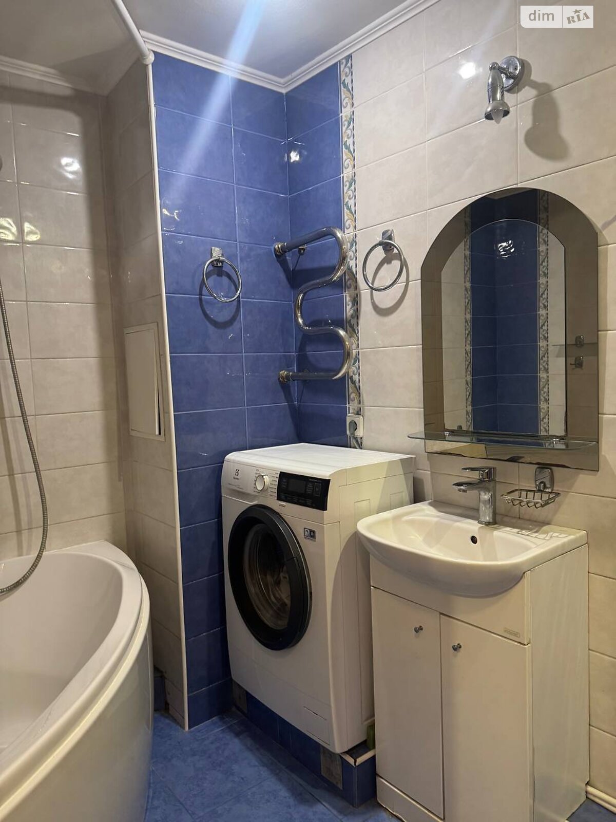 Продажа трехкомнатной квартиры в Киеве, на просп. Берестейский 17, район Шулявка фото 1 Продажа трехкомнатной квартиры в Киеве, на просп. Берестейский 17, район Шулявка фото 1