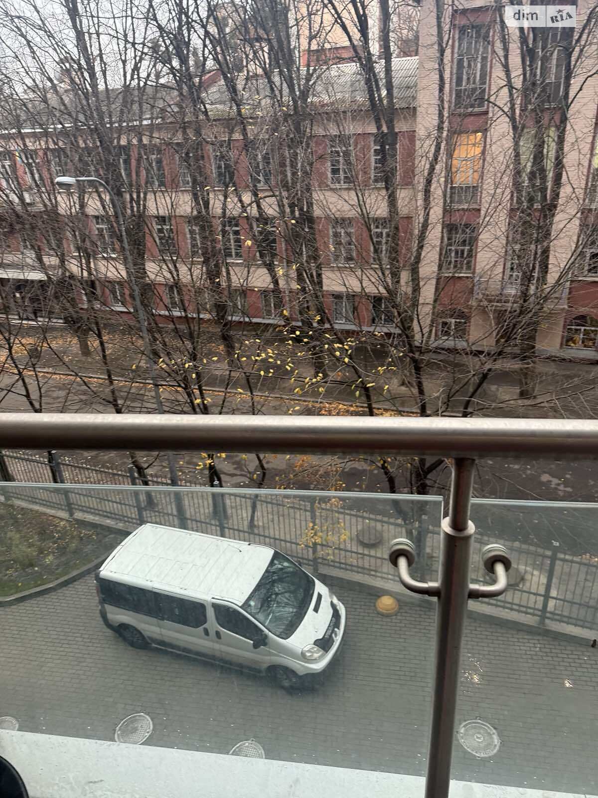 Продаж однокімнатної квартири в Києві, на просп. Берестейський 42, район Шулявка фото 1 Продаж однокімнатної квартири в Києві, на просп. Берестейський 42, район Шулявка фото 1