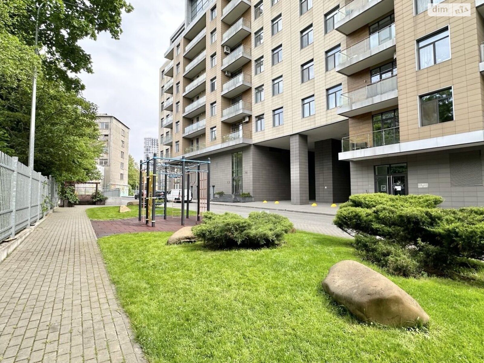 Продажа двухкомнатной квартиры в Киеве, на просп. Берестейский 42, район Шулявка фото 1 Продажа двухкомнатной квартиры в Киеве, на просп. Берестейский 42, район Шулявка фото 1