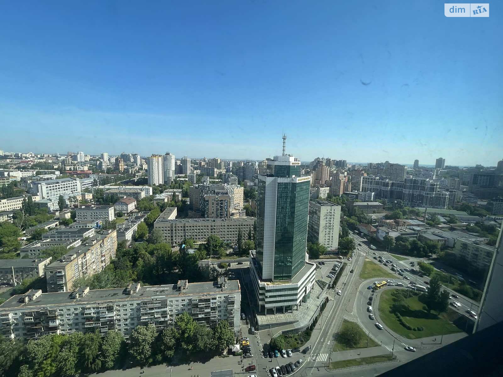 Продажа трехкомнатной квартиры в Киеве, на просп. Берестейский 11 корпус 2, район Шулявка фото 1 Продажа трехкомнатной квартиры в Киеве, на просп. Берестейский 11 корпус 2, район Шулявка фото 1