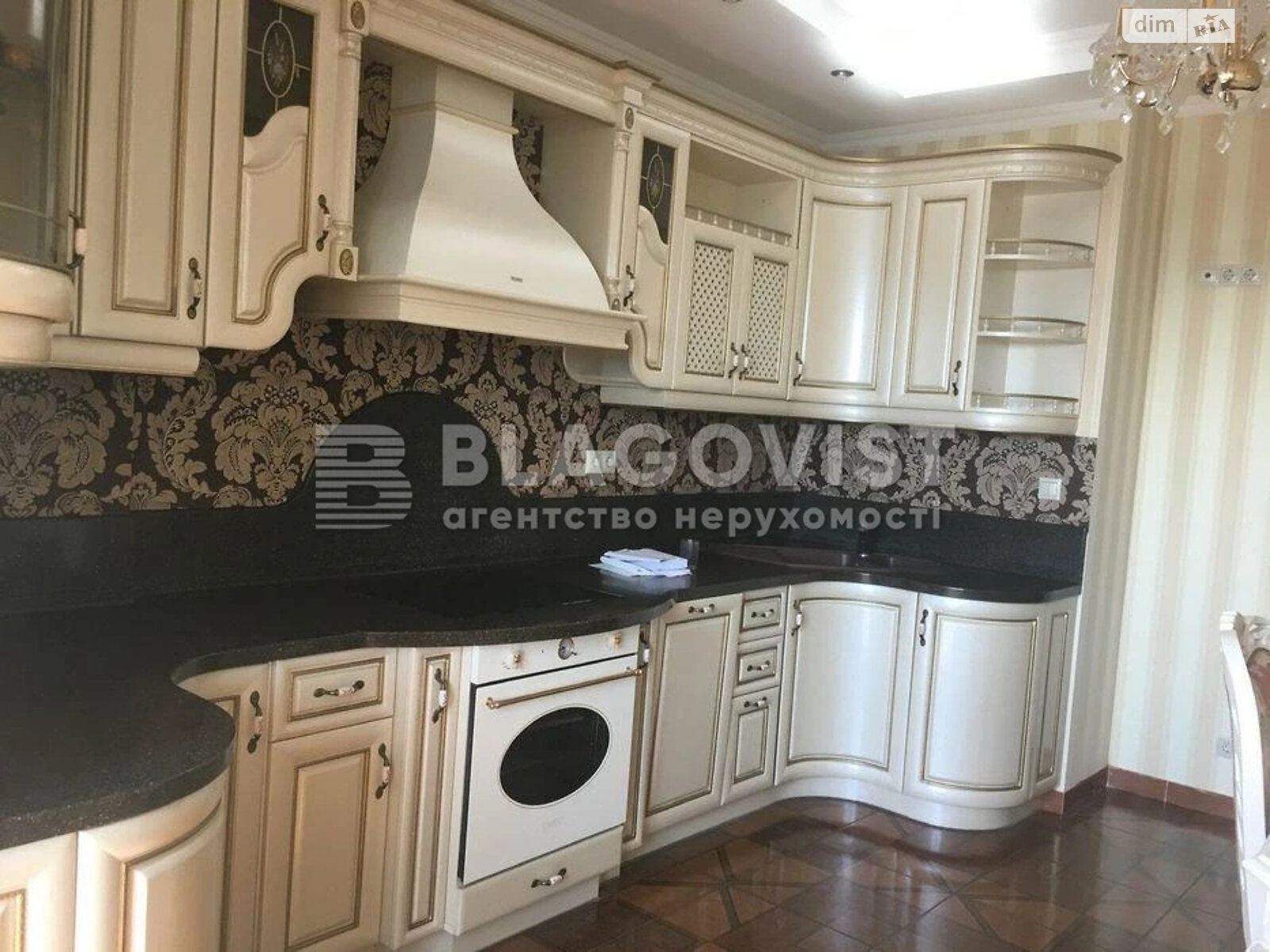 Продажа трехкомнатной квартиры в Киеве, на просп. Берестейский 121, район Шулявка фото 1 Продажа трехкомнатной квартиры в Киеве, на просп. Берестейский 121, район Шулявка фото 1