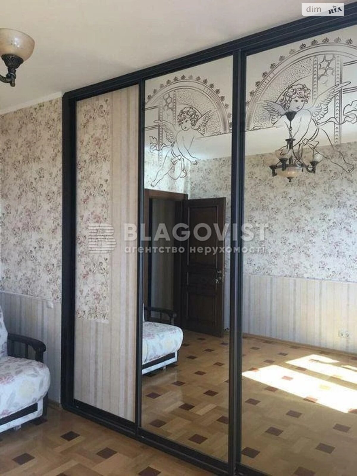 Продажа трехкомнатной квартиры в Киеве, на просп. Берестейский 121, район Шулявка фото 1 Продажа трехкомнатной квартиры в Киеве, на просп. Берестейский 121, район Шулявка фото 1