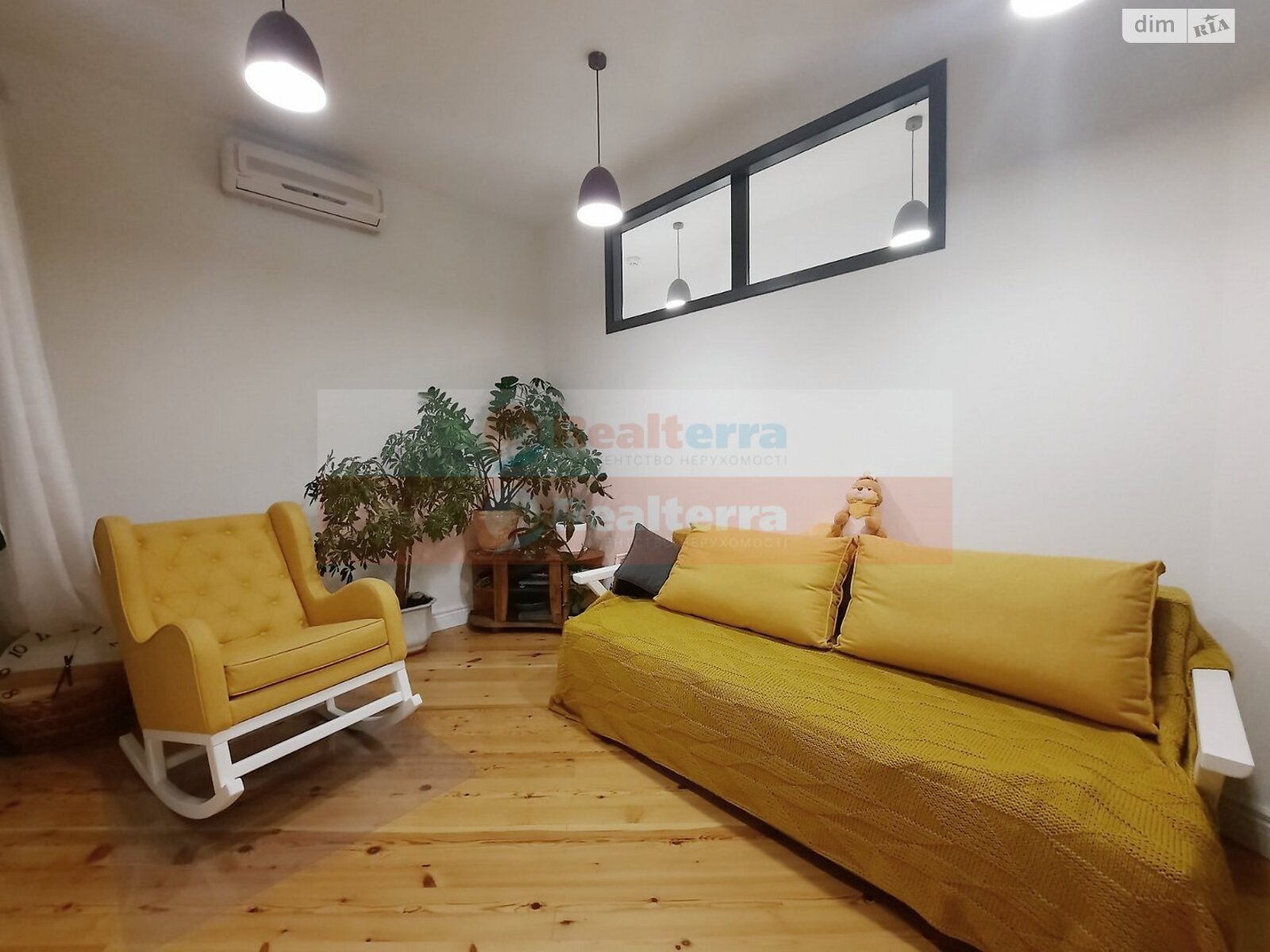 Продажа трехкомнатной квартиры в Киеве, на просп. Берестейский 45, район Шулявка фото 1 Продажа трехкомнатной квартиры в Киеве, на просп. Берестейский 45, район Шулявка фото 1