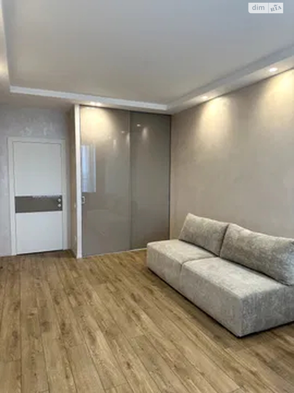 Продаж двокімнатної квартири в Києві, на просп. Берестейський 5В, район Шулявка фото 1 Продаж двокімнатної квартири в Києві, на просп. Берестейський 5В, район Шулявка фото 1