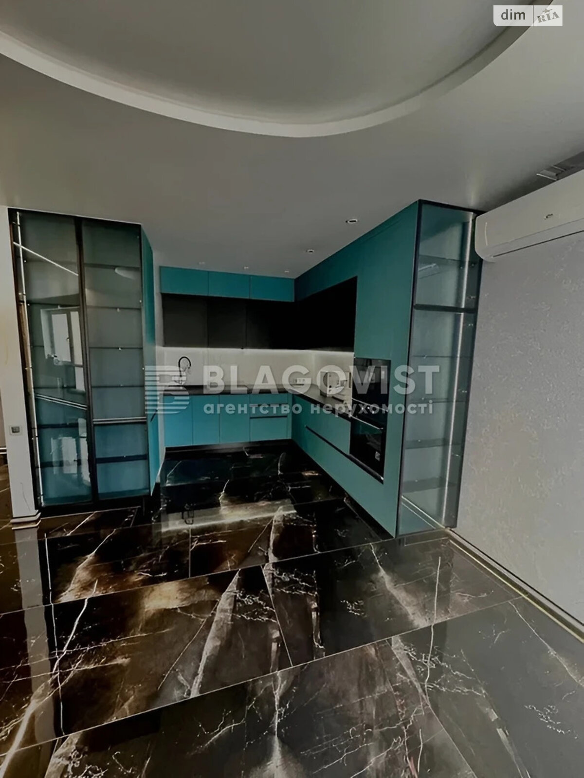 Продаж чотирикімнатної квартири в Києві, на просп. Берестейський 55А, район Шулявка фото 1 Продаж чотирикімнатної квартири в Києві, на просп. Берестейський 55А, район Шулявка фото 1