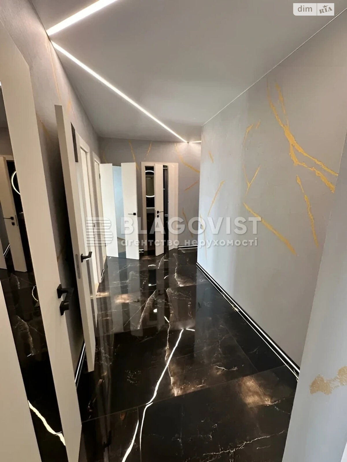 Продаж чотирикімнатної квартири в Києві, на просп. Берестейський 55А, район Шулявка фото 1 Продаж чотирикімнатної квартири в Києві, на просп. Берестейський 55А, район Шулявка фото 1