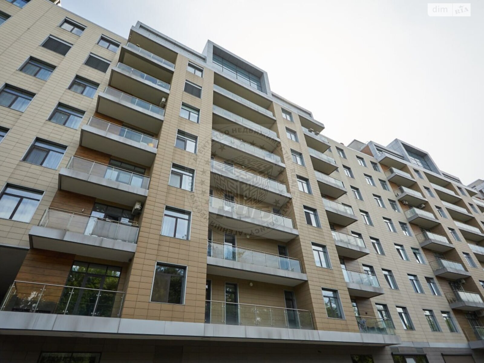 Продаж чотирикімнатної квартири в Києві, на просп. Берестейський 42, район Шулявка фото 1 Продаж чотирикімнатної квартири в Києві, на просп. Берестейський 42, район Шулявка фото 1