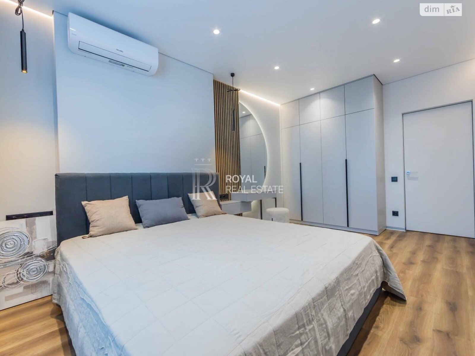 Продаж однокімнатної квартири в Києві, на просп. Берестейський 11 корпус 1, район Шулявка фото 1