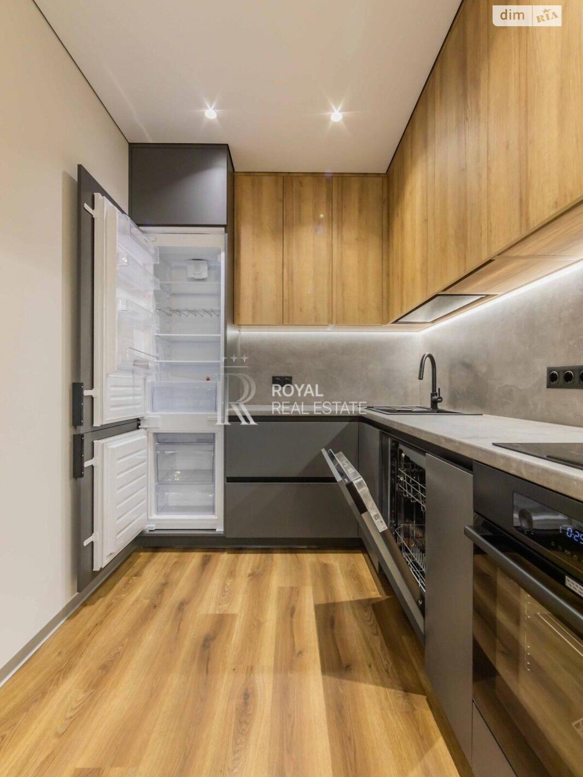 Продаж однокімнатної квартири в Києві, на просп. Берестейський 11 корпус 1, район Шулявка фото 1