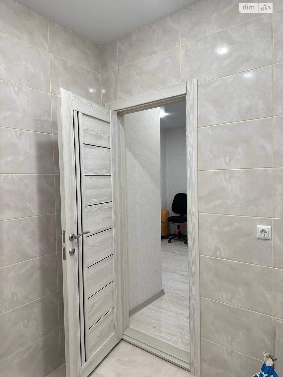 Продаж однокімнатної квартири в Києві, на просп. Берестейський 55А, район Шулявка фото 1