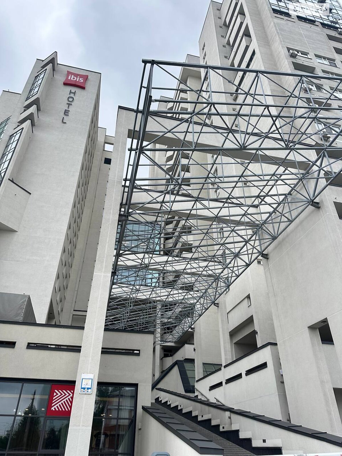 Продаж однокімнатної квартири в Києві, на просп. Берестейський 55А, район Шулявка фото 1