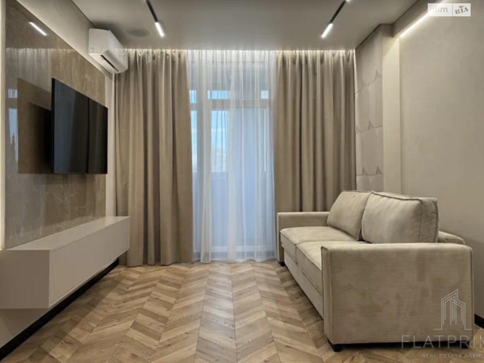 Продажа двухкомнатной квартиры в Киеве, на просп. Берестейский 11 корпус 1, район Шулявка фото 1